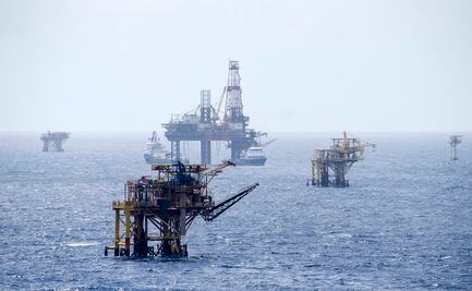 Repunta Pemex producción de petróleo en agosto