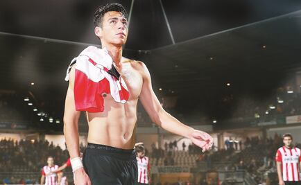 Moreno evita saludo de futbolista que lesionó