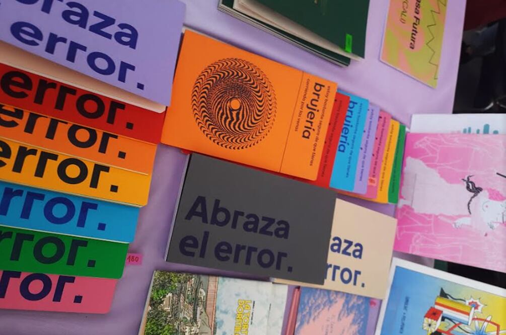 "Todo-mundo art book fair" es una feria de libros de arte que forma parte del circuito de las colonias Centro-Juárez.
Foto: EL UNIVERSAL / Frida Juárez