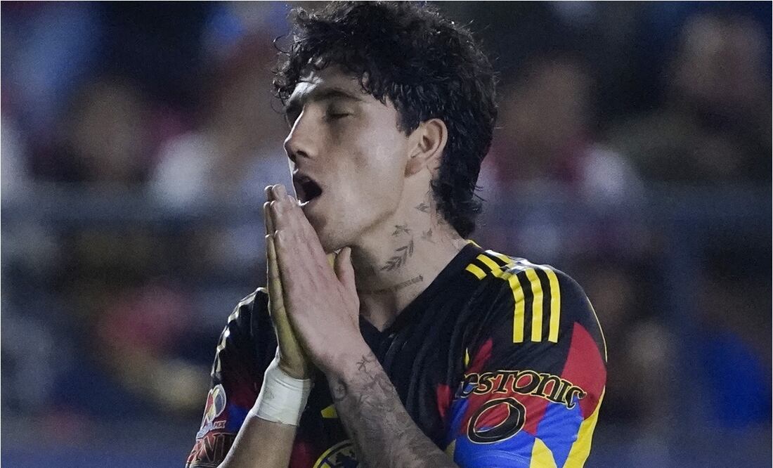 Kevin Álvarez lamenta una acción con las Águilas. FOTO: IMAGO7