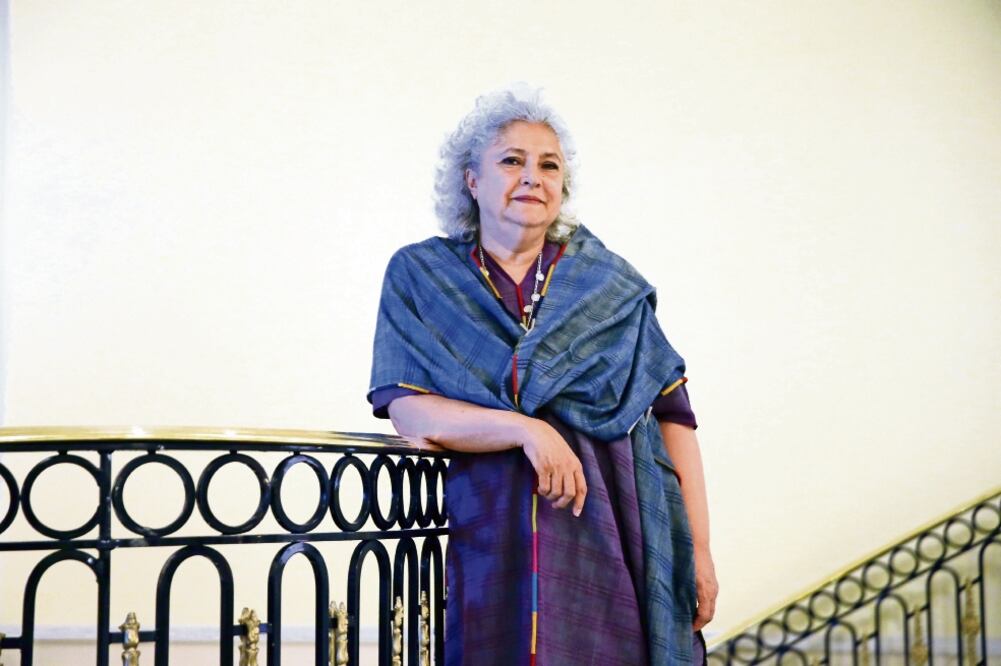 Laura Esquivel plantea desde la novela una defensa de la familia. (ARCHIVO EL UNIVERSAL)