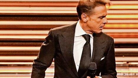 Luis Miguel sí fue reemplazado en un concierto asegura uno de sus dobles