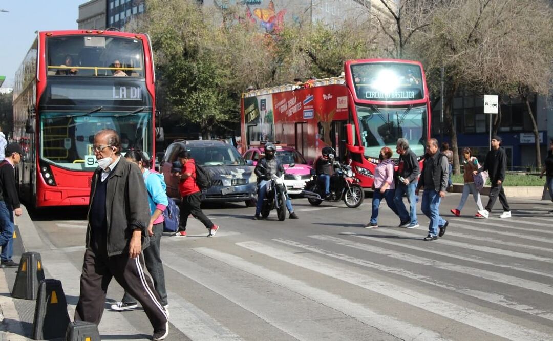 Todas las restricciones vehiculares del programa, tanto la semanal como la sabatina, se aplican en un horario de las 5:00 a las 22:00 horas, en foráneos aplica de 5:00 a 11:00 horas. Foto: Samyra Sosa. EL UNIVERSAL
