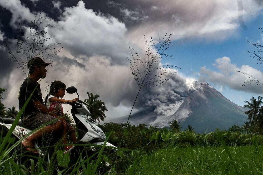 Erupción del Monte Merapi, el volcán más activo de Indonesia. Foto: AFP
