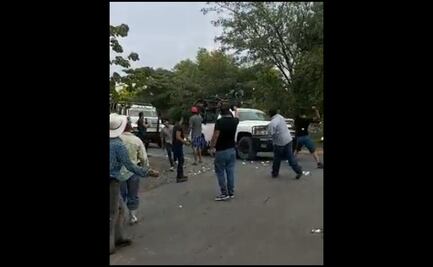 Agreden con huevos a elementos de la Guardia Nacional en Michoacán