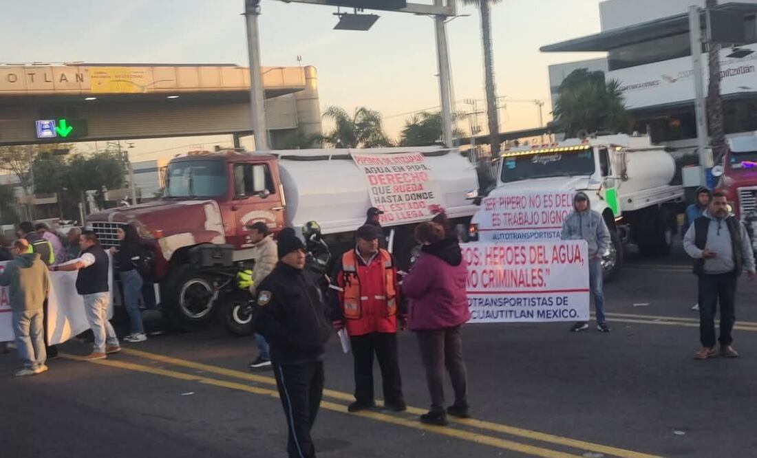 Megabloqueo de piperos en el Valle de México provoca afectaciones viales: rutas alternas para evitar el tráfico. Foto: Gisela González