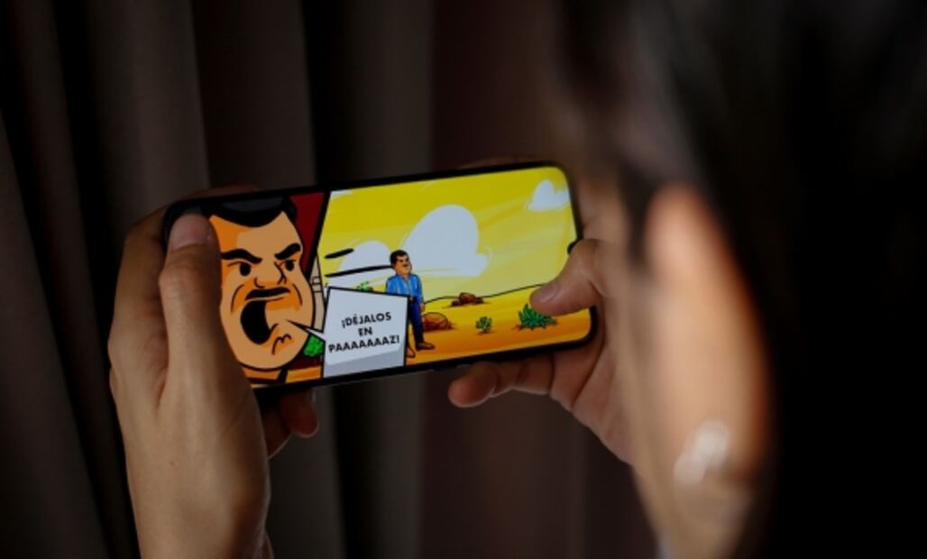 Jóvenes ayudan a "El Chapo" a salvar el mundo de extraterrestres para pagar sus estudios