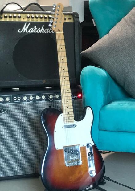 Guitarra de Los Daniels. Foto: Instagram.