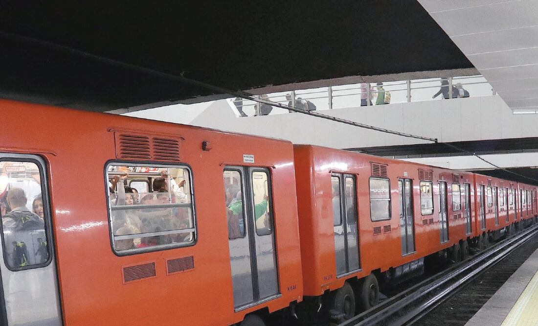 En 2016 CAF ganó la licitación pública en la entonces administración de Miguel Ángel Mancera y Jorge Gaviño al frente del STC. Foto: ARCHIVO EL UNIVERSAL