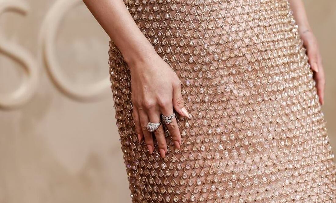 En 2025 lucir espectacular para una boda, graduación o fiesta ya no es sinónimo de gastar muchísimo dinero Foto: EFE