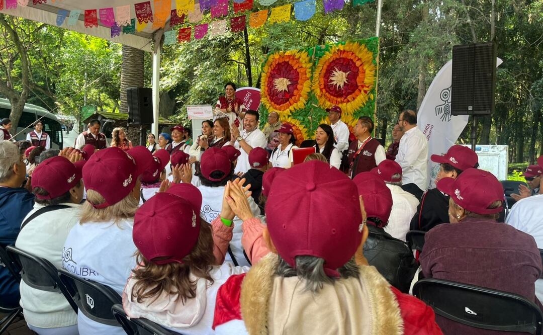 Viajan 200 beneficiarios del programa Colibrí de Plata; vivir el esparcimiento como un derecho. Foto: Rafael García