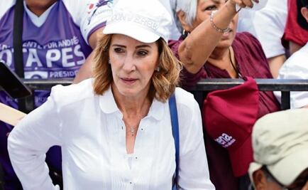 AMLO bridges gaps with organizations