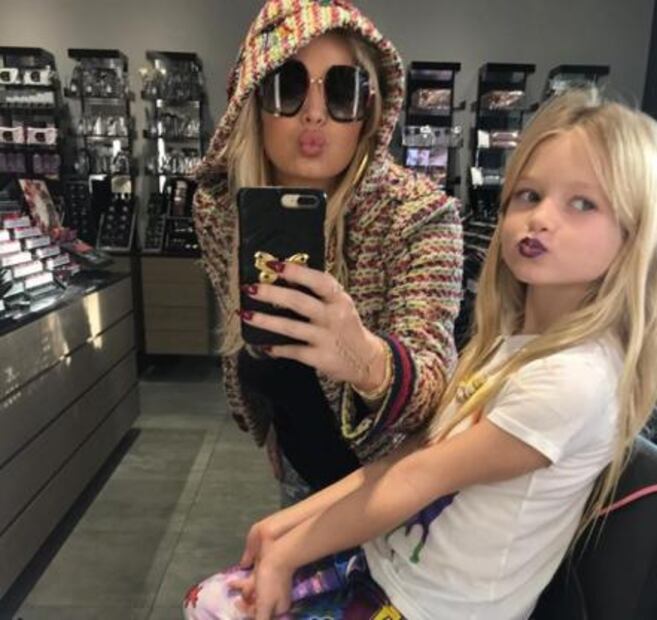 Critican a Jessica Simpson por esta foto con su hija