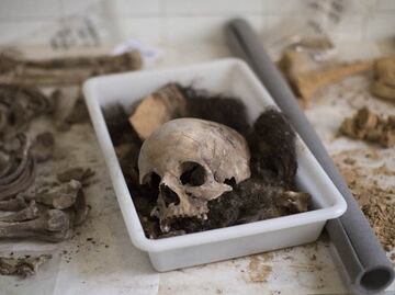 España exhuma más restos de víctimas de dictadura franquista