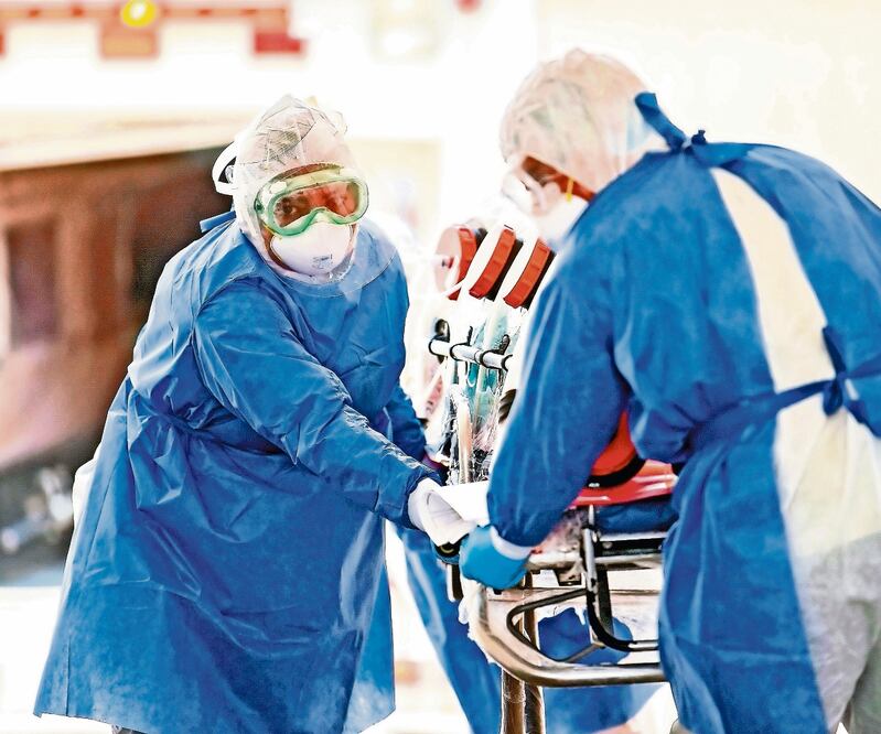 Para este año, el CEESP considera necesario una eficiente reasignación de recursos a la salud y otros programas necesarios ante la coyuntura, como la educación a distancia. ARCHIVO EL UNIVERSAL