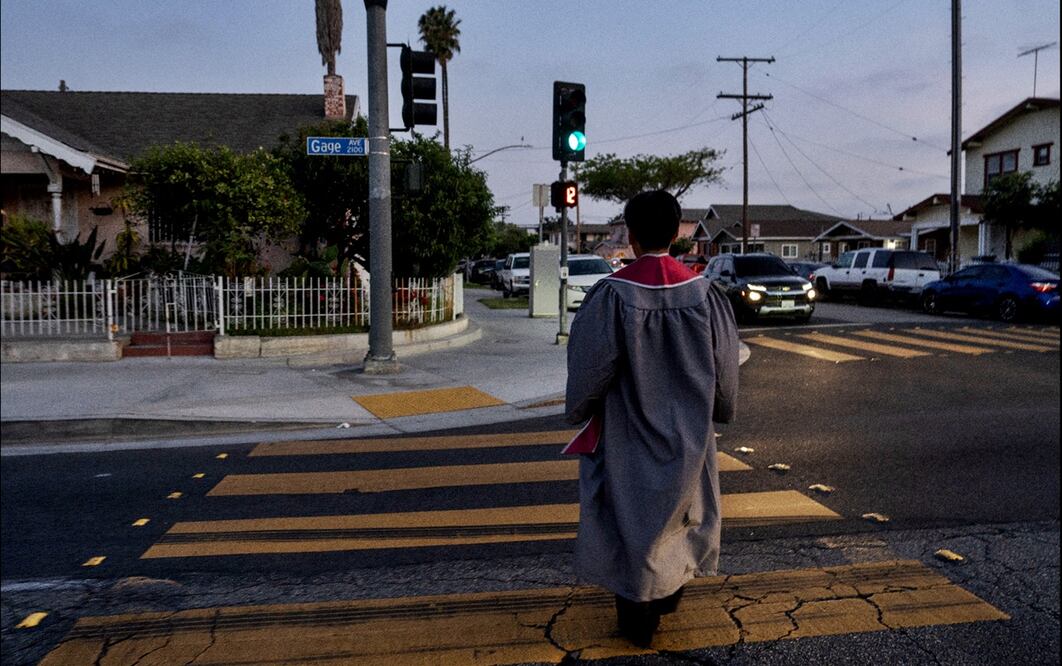 Día de graduación de la escuela Linda Esperanza Márquez High School en Huntington Park, Los Ángeles, California, el 10 de junio 2025. Foto: Aimee Melo/EL UNIVERSAL