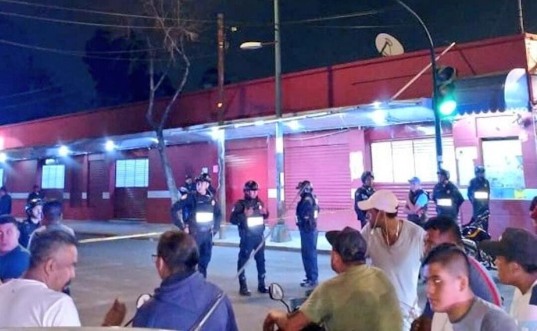 El cuerpo de la joven quedó tendido en Peralvillo. Foto: Especial