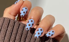 Uñas de lunares: 5 diseños en tendencia esta primavera 2026