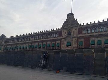Blindan Palacio Nacional con vallas de tres metros; aseguran recinto ante próxima marcha de la Generación Z