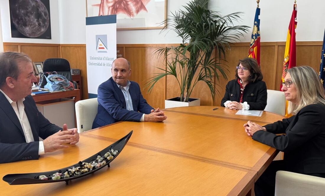 Parque Científico de Alicante (PCA) instalará en México la primera planta de montaje de robots colaborativos de América, según se anunció hoys tras la visita que una delegación realizó a las instalaciones de este enclave. Foto: EFE