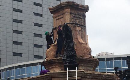 Feministas colocan antimonumento en Glorieta donde estaba Colón y la nombran como "la de las mujeres que luchan"