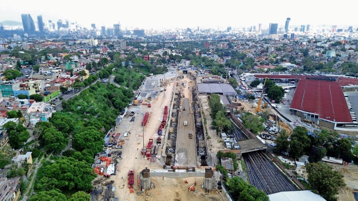 Actualmente, en la capital del país se construye el tramo faltante del Tren Interurbano México-Toluca. Foto: Archivo El Universal
