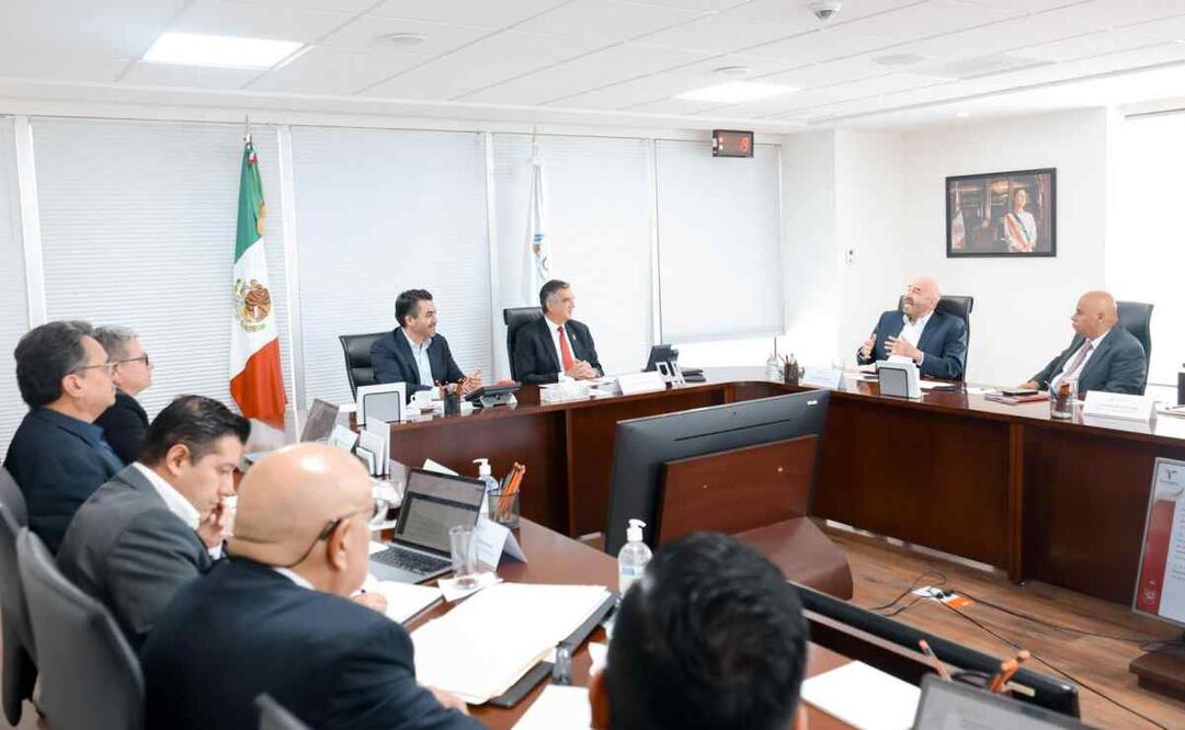 Americo Villarreal se reúne con autoridades de Conagua / Foto: Especial