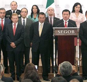 ONG rompen diálogo con Escobar y Vega