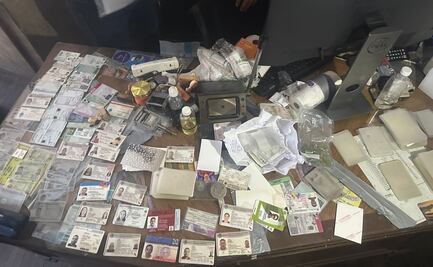 Caen falsificadores de documentos en Santo Domingo; autoridades catean inmueble que era usado como taller en el Centro Histórico