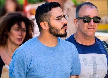 Detienen a Simon Leviev, el "estafador de Tinder" que inspiró una película de Netflix