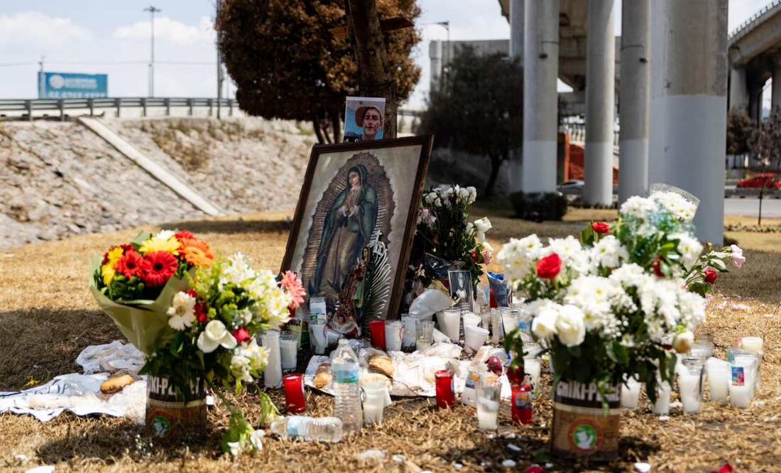 Crece memorial dedicado a las víctimas de explosión de pipa de gas en Iztapalapa. (14/09/2025) Foto: Hugo Salvador / EL UNIVERSAL