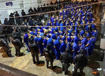 Trasladan a más de 900 reos del penal de Cuautitlán a otras cárceles del Edomex