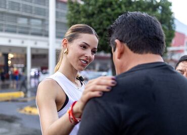 Mariana Rodríguez presenta a vecinos del sur, el “Monterrey del Futuro”