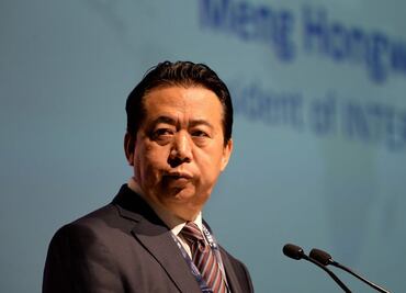 Exjefe de Interpol se declara culpable de recibir sobornos millonarios en China