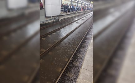 Lluvias provocan suspensión del servicio en el Tren Ligero; solo opera de Tasqueña a Estadio Azteca