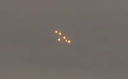 Estados Unidos publica antiguos videos de tres ovnis 