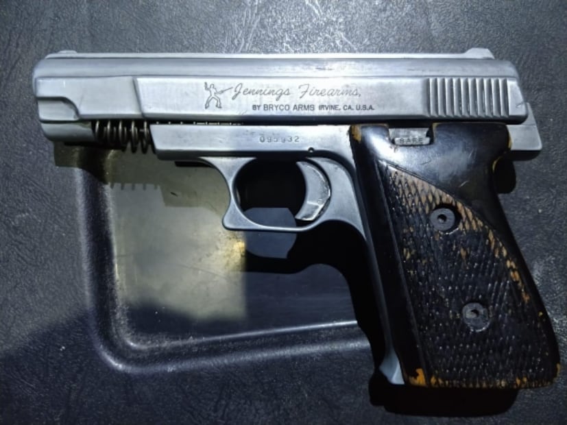 Policías de Investigación catean inmueble en Álvaro Obregón