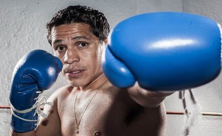 Édgar Sosa se estrena como promotor de box