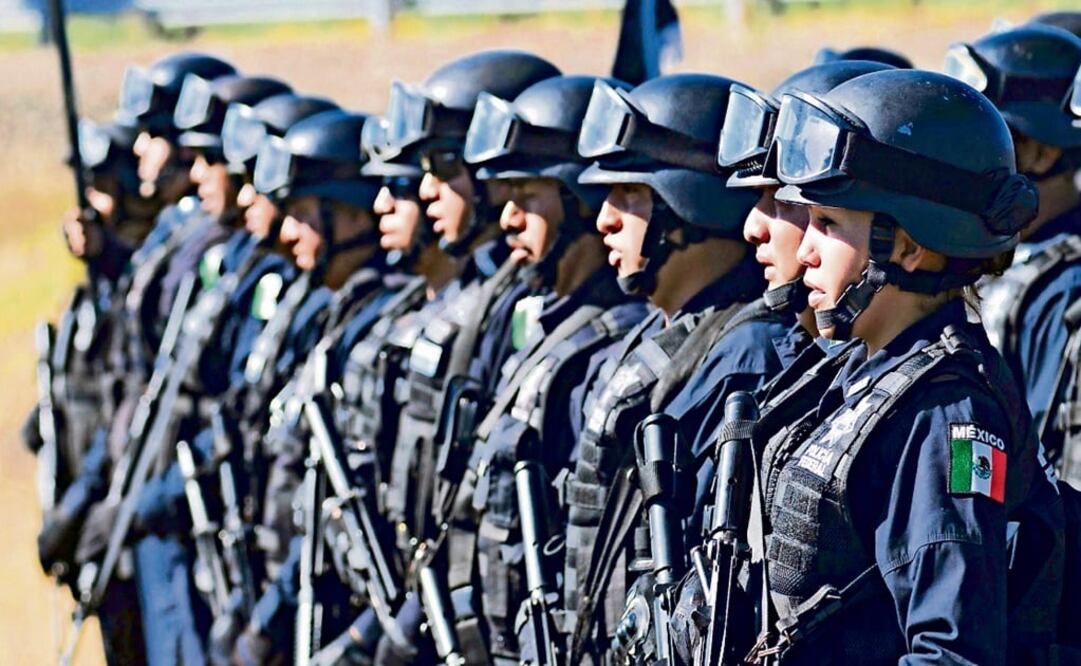 Officers of the Federal police in a police operation - Photo: Gustavo Salas/EL UNIVERSAL