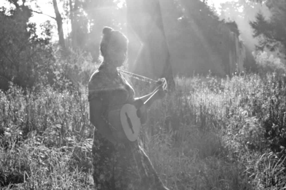 En su disco, los temas abordan el tema de la ruptura. Foto: CORTESÍA SILVANA ESTRADA