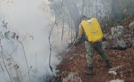 Localizan cuerpo de sexto tripulante del helicóptero de la Semar que cayó en Querétaro