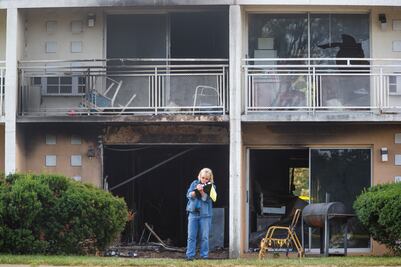 Cinco niños y una adulta muertos en un incendio en un hotel de EU