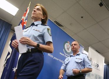 Presunto simpatizante del EI ataca a dos personas en Australia