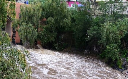 Mueren dos jóvenes por lluvias en Hidalgo