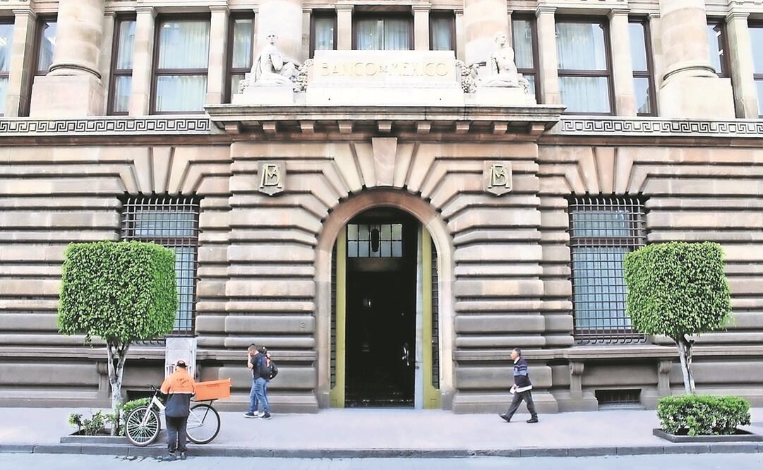 Analistas consideran que Banxico elevará la tasa para cerrar 2022 en 10.50% o más. Foto: Archivo/ EL UNIVERSAL