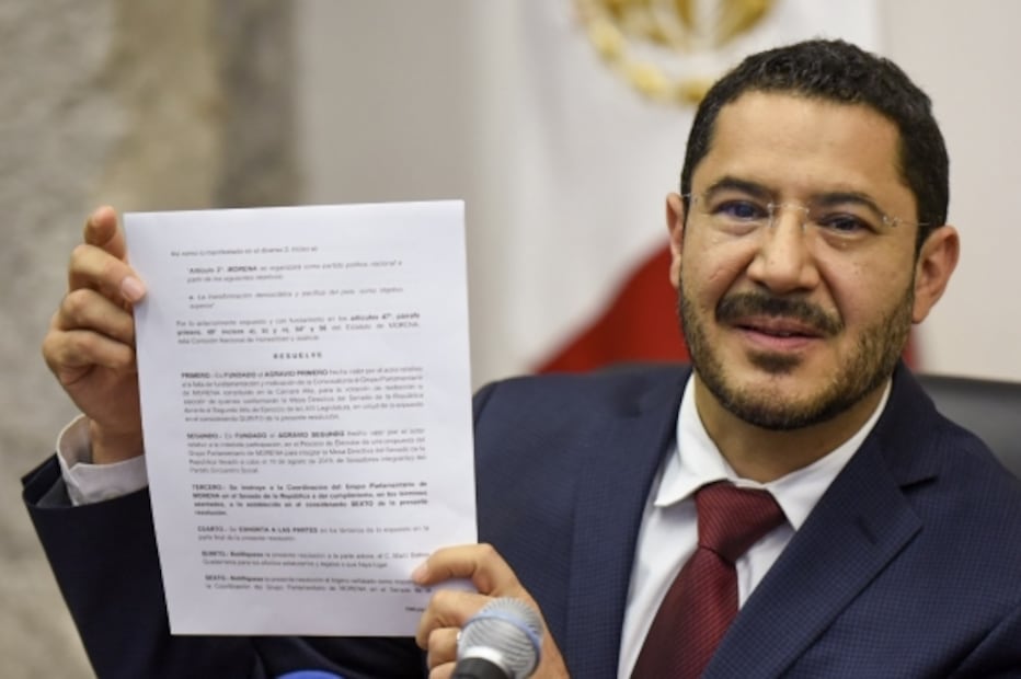 El Gober Precioso disfruta unas botellas en prisión