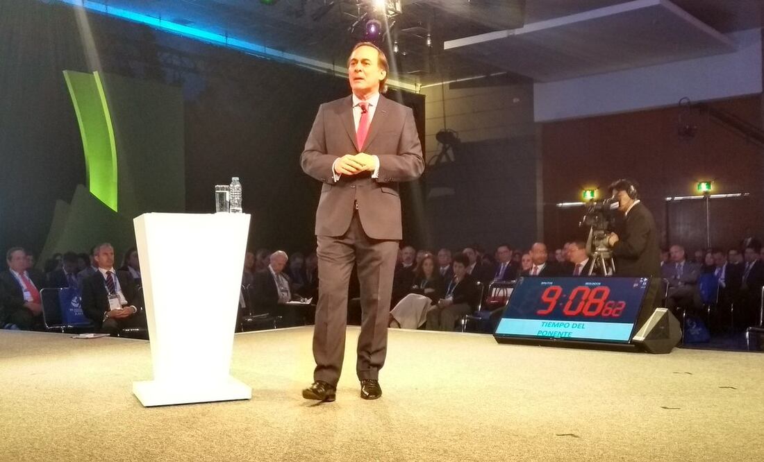 El presidente del Consejo Coordinador Empresarial, Juan Pablo Castañón. Foto: @AMIS_mx