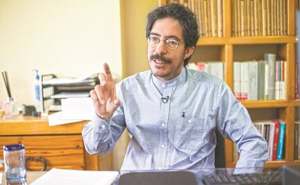 Pedro Salmerón responde a sus críticos: "es una tormentita artificial"