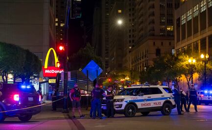 Tiroteo cerca de McDonald 's en Chicago deja dos muertos y ocho heridos
