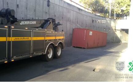 Alertan por incidente con tráiler en Circuito Interior